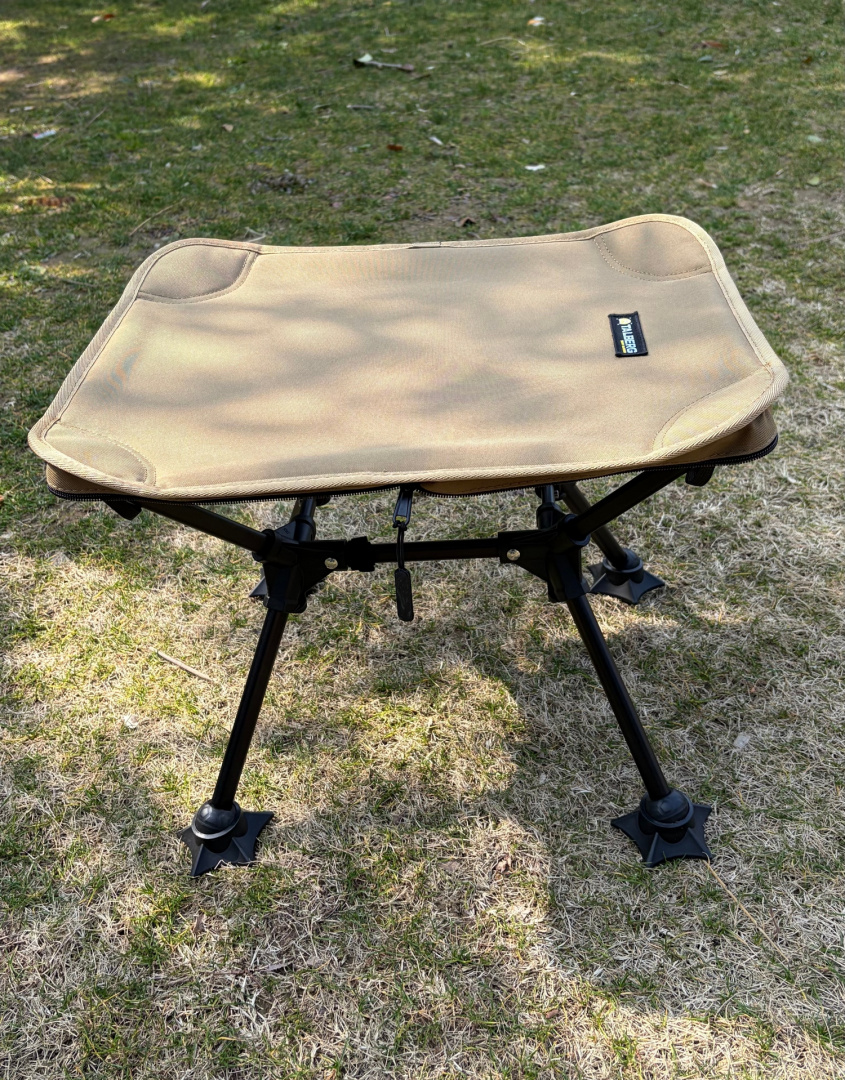 TLF-030_Pace Stool_khaki_2