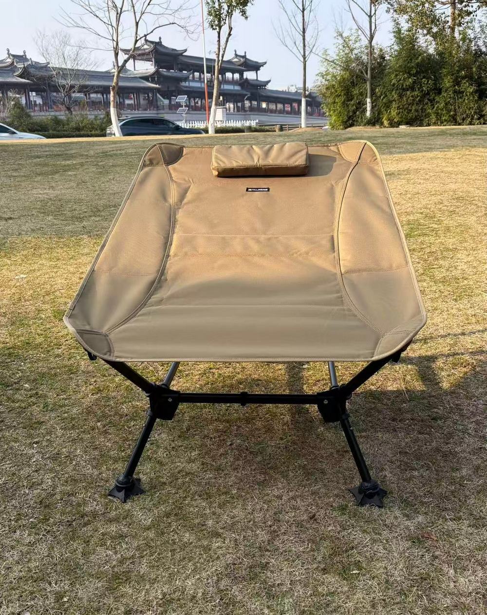 TLF-027_Kumo Chair_khaki_2